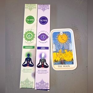 Trumiri Chakra Incense Sticks and Holder Tarot Card The Moon